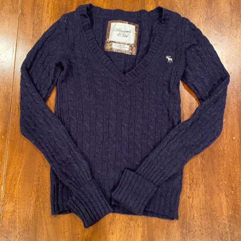 Women’s sweater